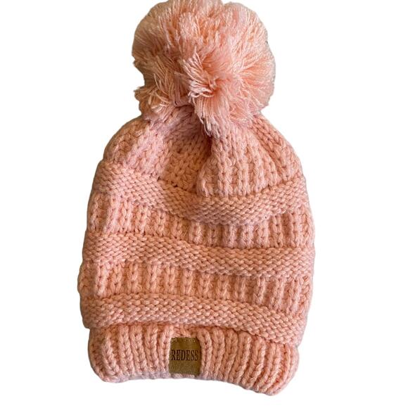 REDESS Winter Hat Pom Pom Beanie Peach Pink - Picture 1 of 5